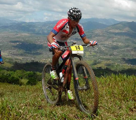 ciclista mountain bike